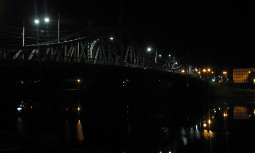 Тьма накрыла город